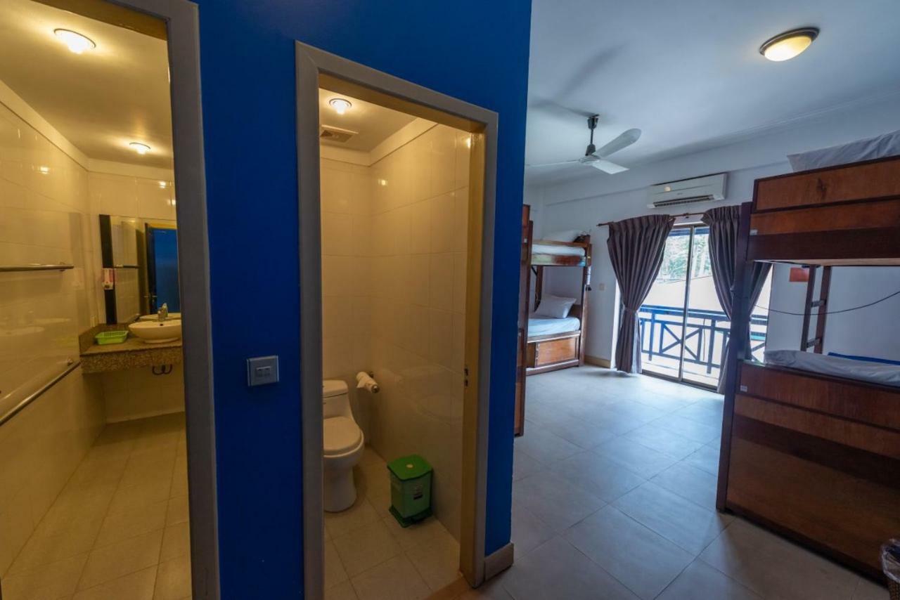 Gz Plan B Hostel Siem Reap Exterior photo