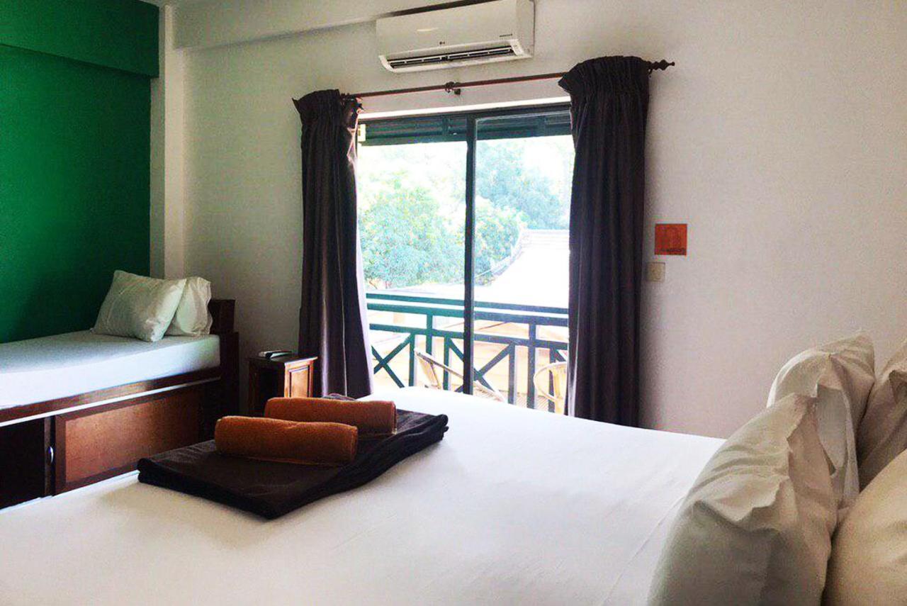 Gz Plan B Hostel Siem Reap Exterior photo